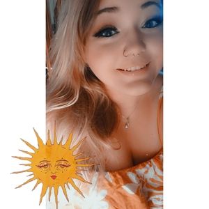 Meet your Posher, Vivian